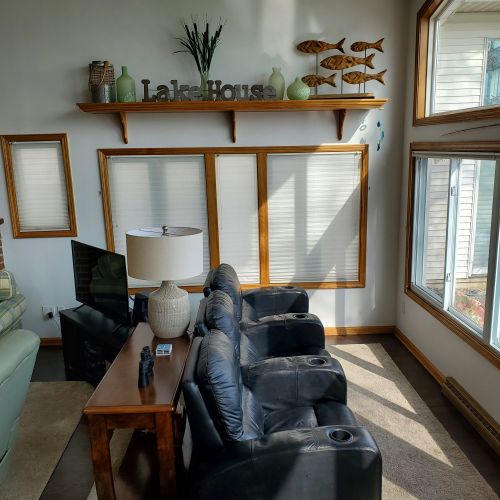 Image: 2025-05/1746669607_thistledew-lakeview-seating-4.jpg